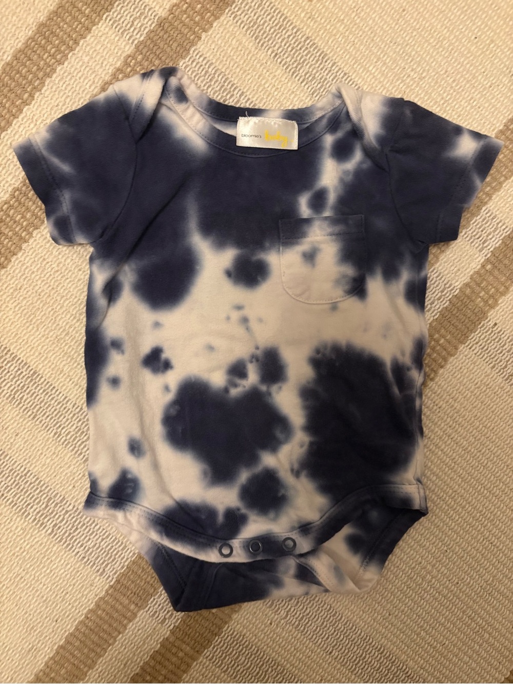 Bloomie’s Baby Navy and White Tie-Dye Onesie